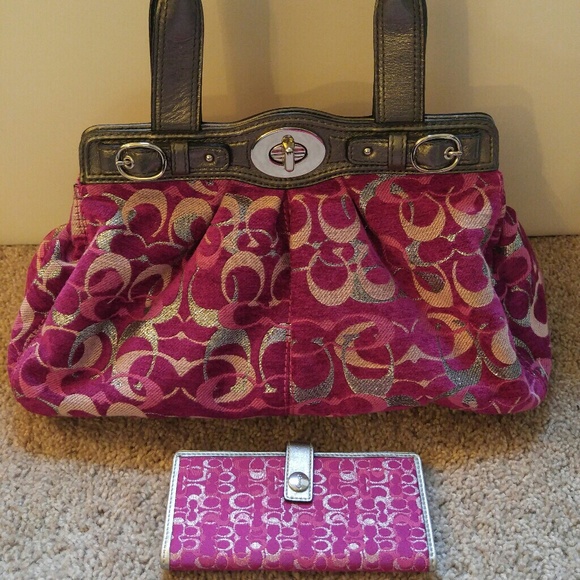 Coach pink and silver purse - Picture 1 of 8